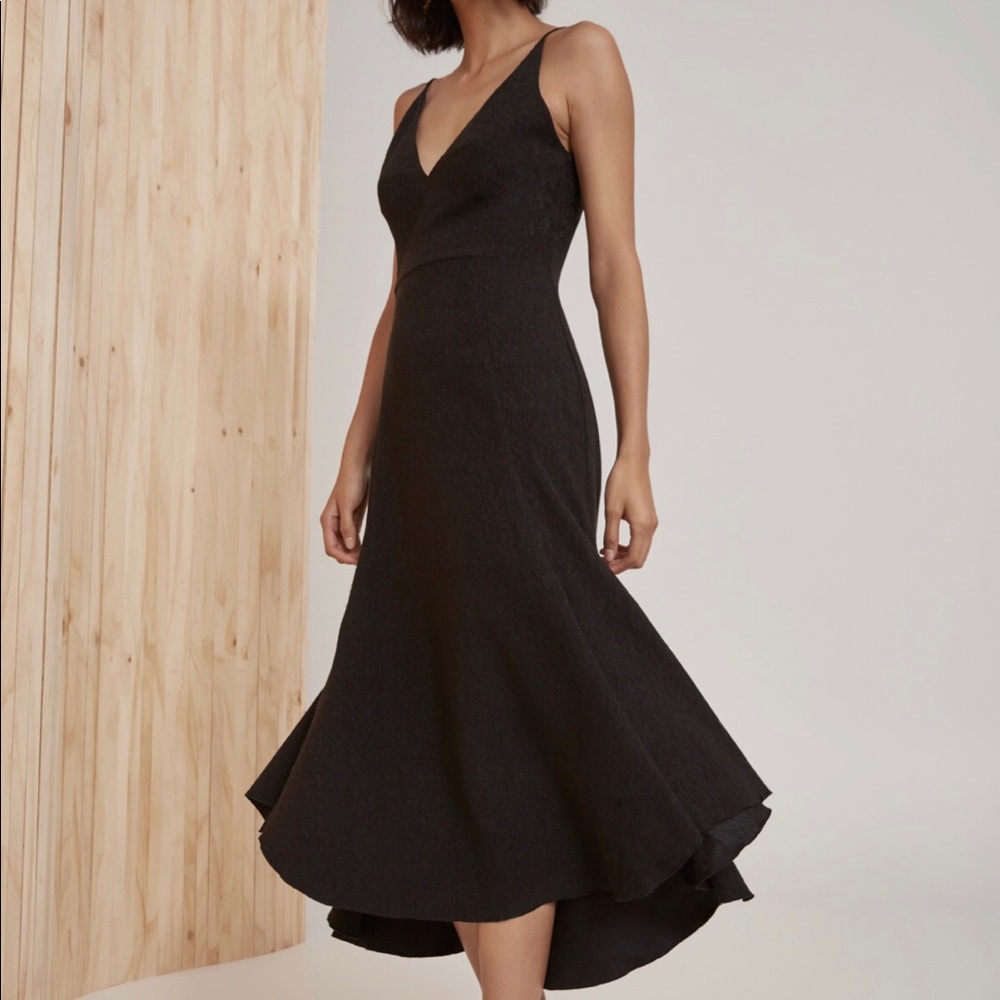cmeo black maxi